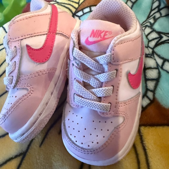 4C Nike Kids Light Pink and Hot Pink Sneakers - Picture 2 of 2